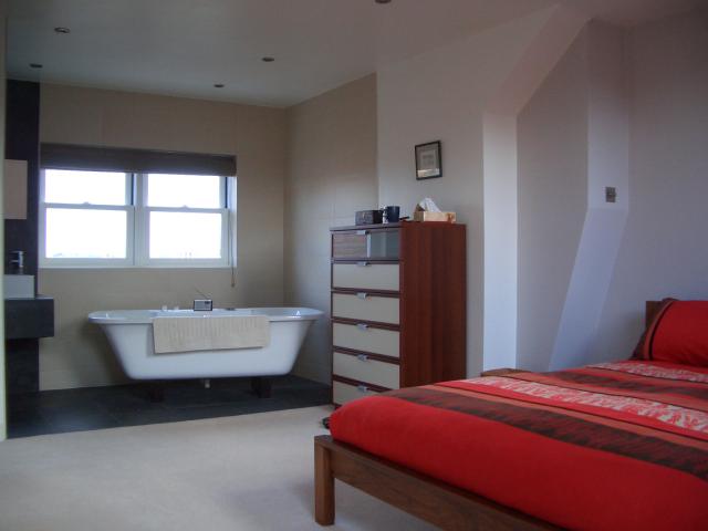 Bathroom/Bedroom
